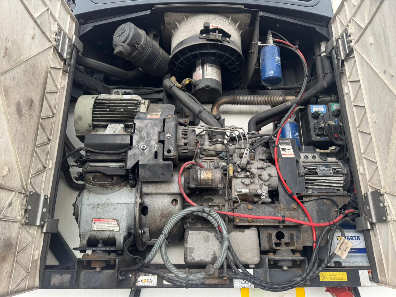 Gray and Adams 2015 Vector 1350 – MJG038 - Επικαθήμενο ψυγείο: φωτογραφία 2 Gray and Adams 2015 Vector 1350 – MJG038 - Επικαθήμενο ψυγείο: φωτογραφία 2