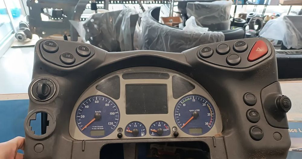 Zegary Licznik IVECO STRALIS 504025356 - Ηλεκτρικό σύστημα για Φορτηγό: φωτογραφία 1 Zegary Licznik IVECO STRALIS 504025356 - Ηλεκτρικό σύστημα για Φορτηγό: φωτογραφία 1