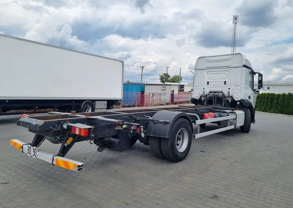 Mercedes-Benz Actros 1836 - Φορτηγό μουσαμάς: φωτογραφία 3 Mercedes-Benz Actros 1836 - Φορτηγό μουσαμάς: φωτογραφία 3