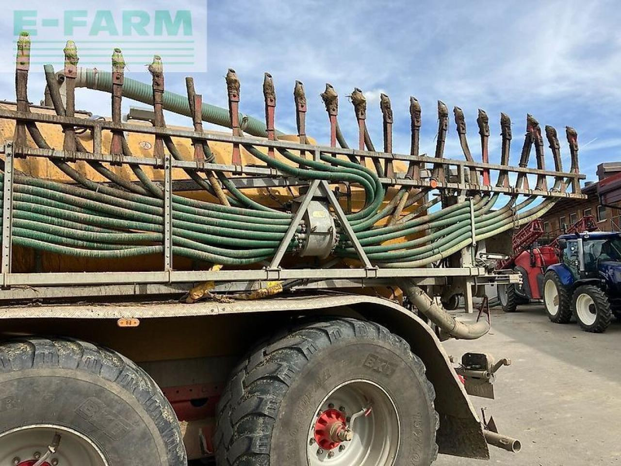 18500 - Μηχανηματα λιπάσματα: φωτογραφία 4 18500 - Μηχανηματα λιπάσματα: φωτογραφία 4