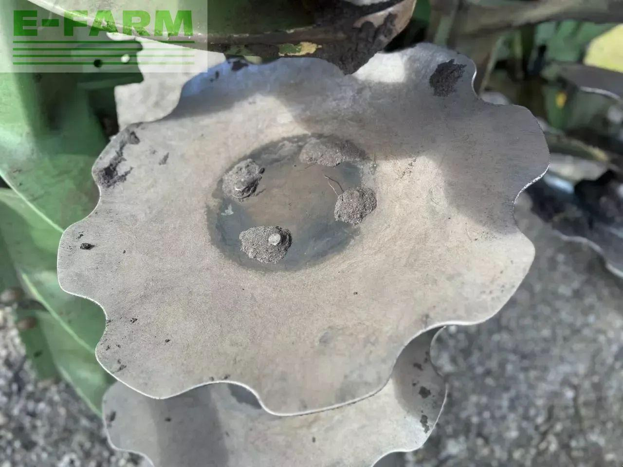 Amazone certos 6001 - 2tx - Μηχανή οργώματος: φωτογραφία 5 Amazone certos 6001 - 2tx - Μηχανή οργώματος: φωτογραφία 5