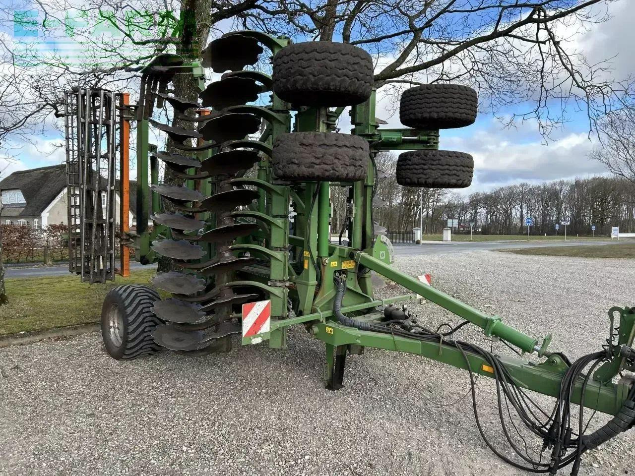 Amazone certos 6001 - 2tx - Μηχανή οργώματος: φωτογραφία 1 Amazone certos 6001 - 2tx - Μηχανή οργώματος: φωτογραφία 1