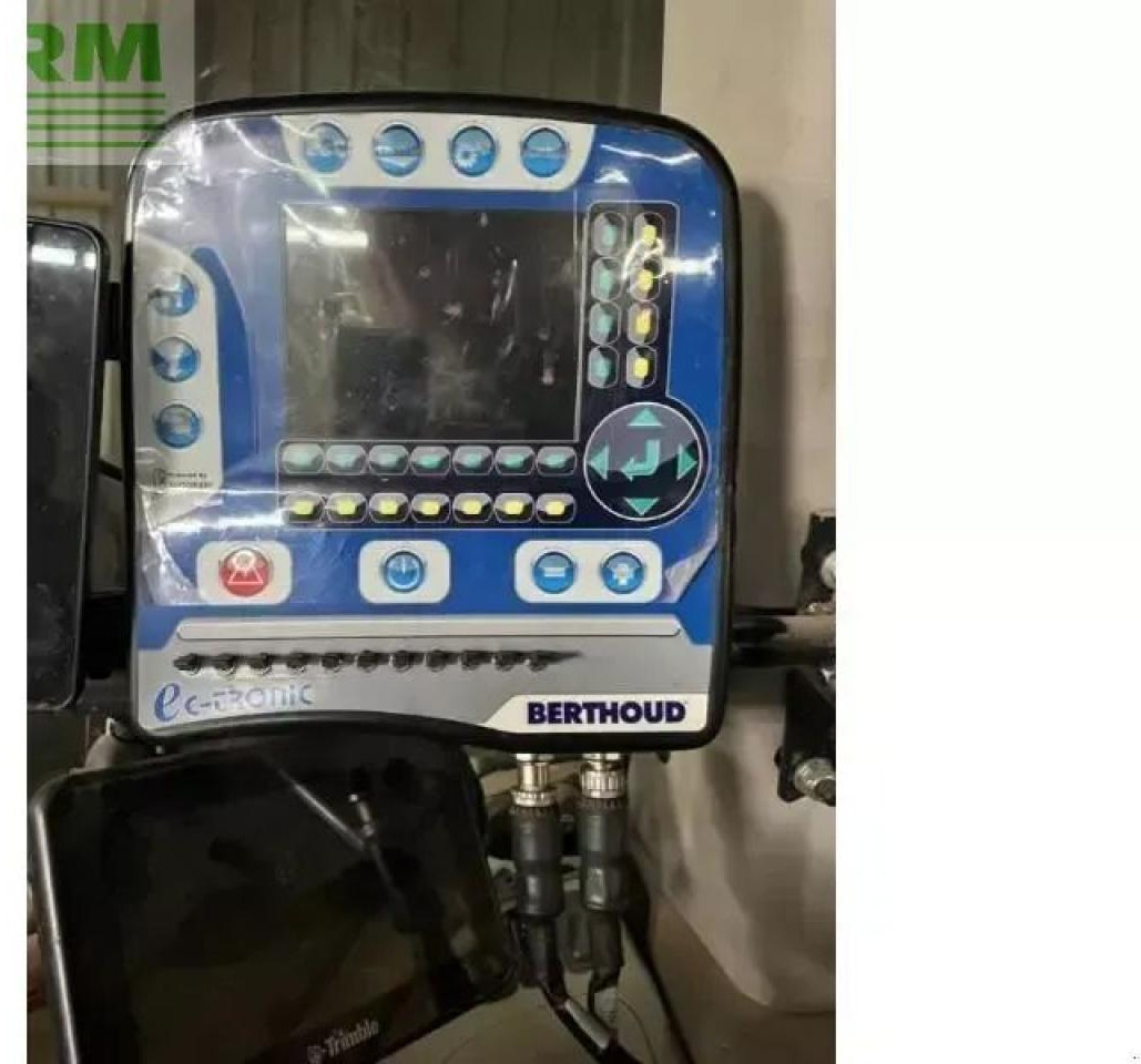 Συρόμενο ψεκαστικό Berthoud vantage 43-46: φωτογραφία 7 Συρόμενο ψεκαστικό Berthoud vantage 43-46: φωτογραφία 7