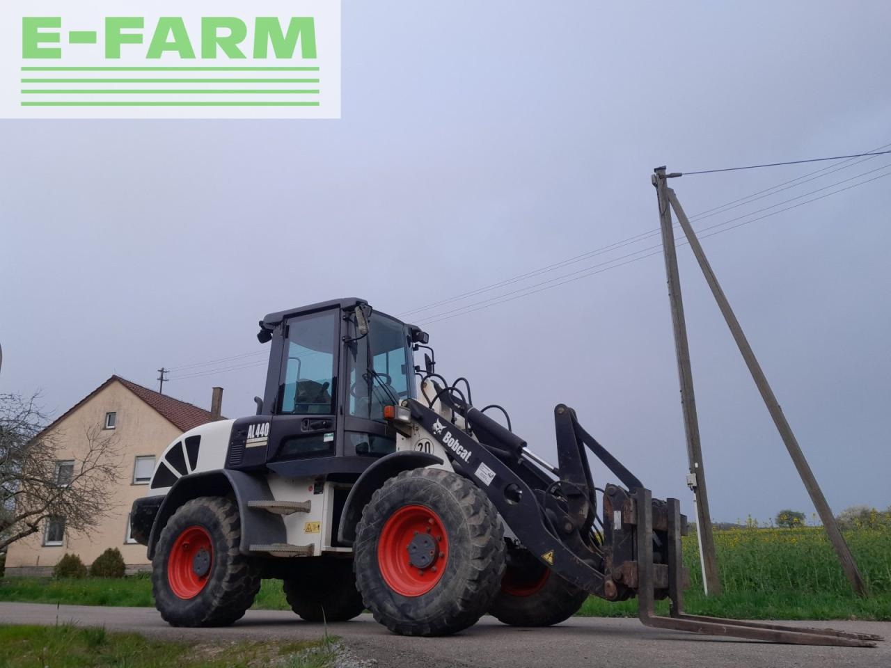 Bobcat al 440 - Ελαστιχοφόρος φορτωτής: φωτογραφία 3 Bobcat al 440 - Ελαστιχοφόρος φορτωτής: φωτογραφία 3