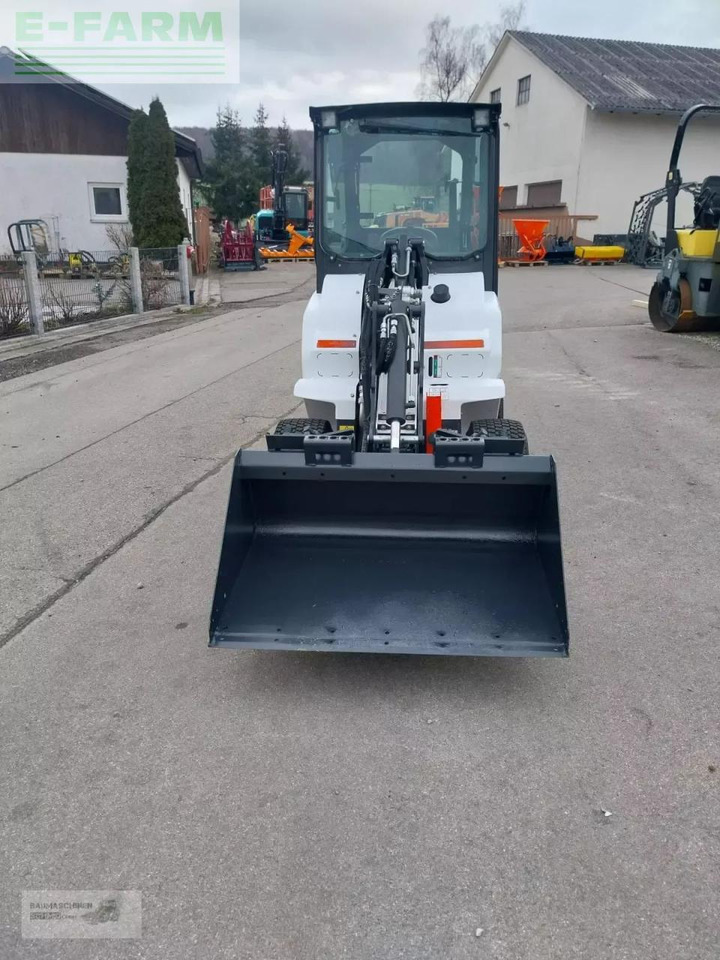 Bobcat l 28 - Μίνι εκσκαφέας: φωτογραφία 3 Bobcat l 28 - Μίνι εκσκαφέας: φωτογραφία 3