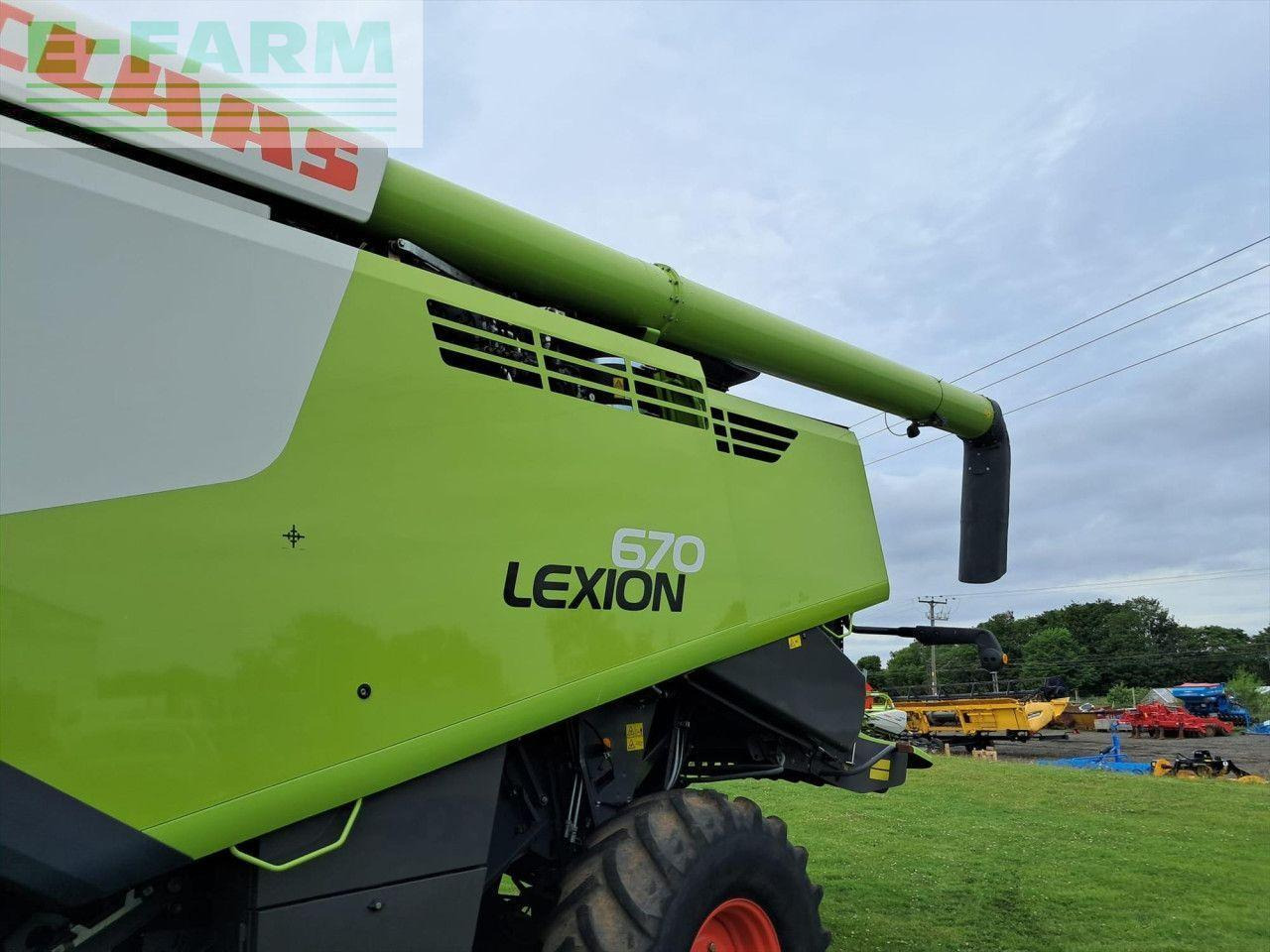 CLAAS LEXION 670TT - Θεριζοαλωνιστική μηχανή: φωτογραφία 5 CLAAS LEXION 670TT - Θεριζοαλωνιστική μηχανή: φωτογραφία 5