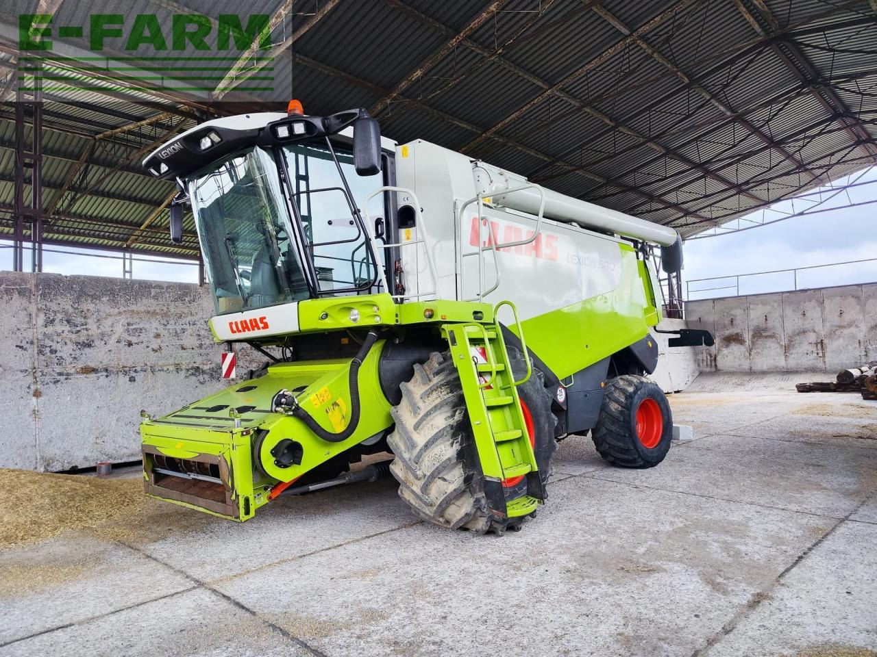 CLAAS Lexion 580 - Θεριζοαλωνιστική μηχανή: φωτογραφία 1 CLAAS Lexion 580 - Θεριζοαλωνιστική μηχανή: φωτογραφία 1