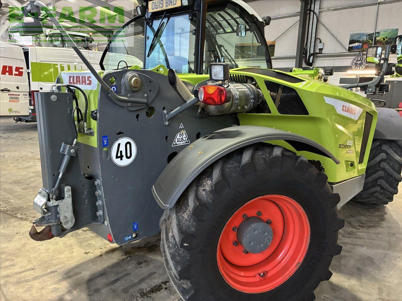 CLAAS SCORPION 635 - Τηλεσκοπικός φορτωτής: φωτογραφία 2 CLAAS SCORPION 635 - Τηλεσκοπικός φορτωτής: φωτογραφία 2