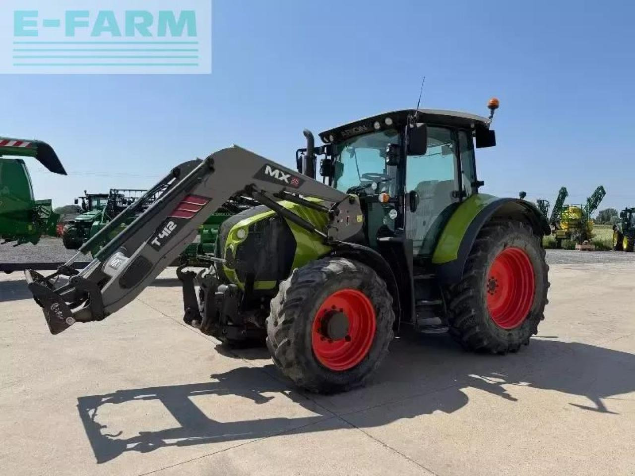 CLAAS arion 520 - Τρακτέρ: φωτογραφία 1 CLAAS arion 520 - Τρακτέρ: φωτογραφία 1