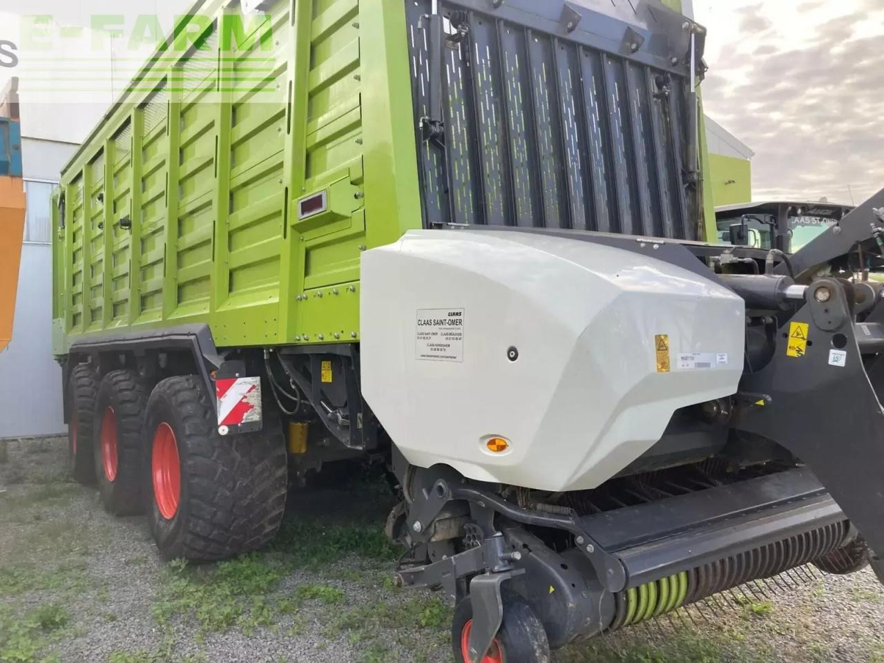 CLAAS autochargeuse cargos 9600 - Βαγόνι ενσίρωσης: φωτογραφία 4 CLAAS autochargeuse cargos 9600 - Βαγόνι ενσίρωσης: φωτογραφία 4
