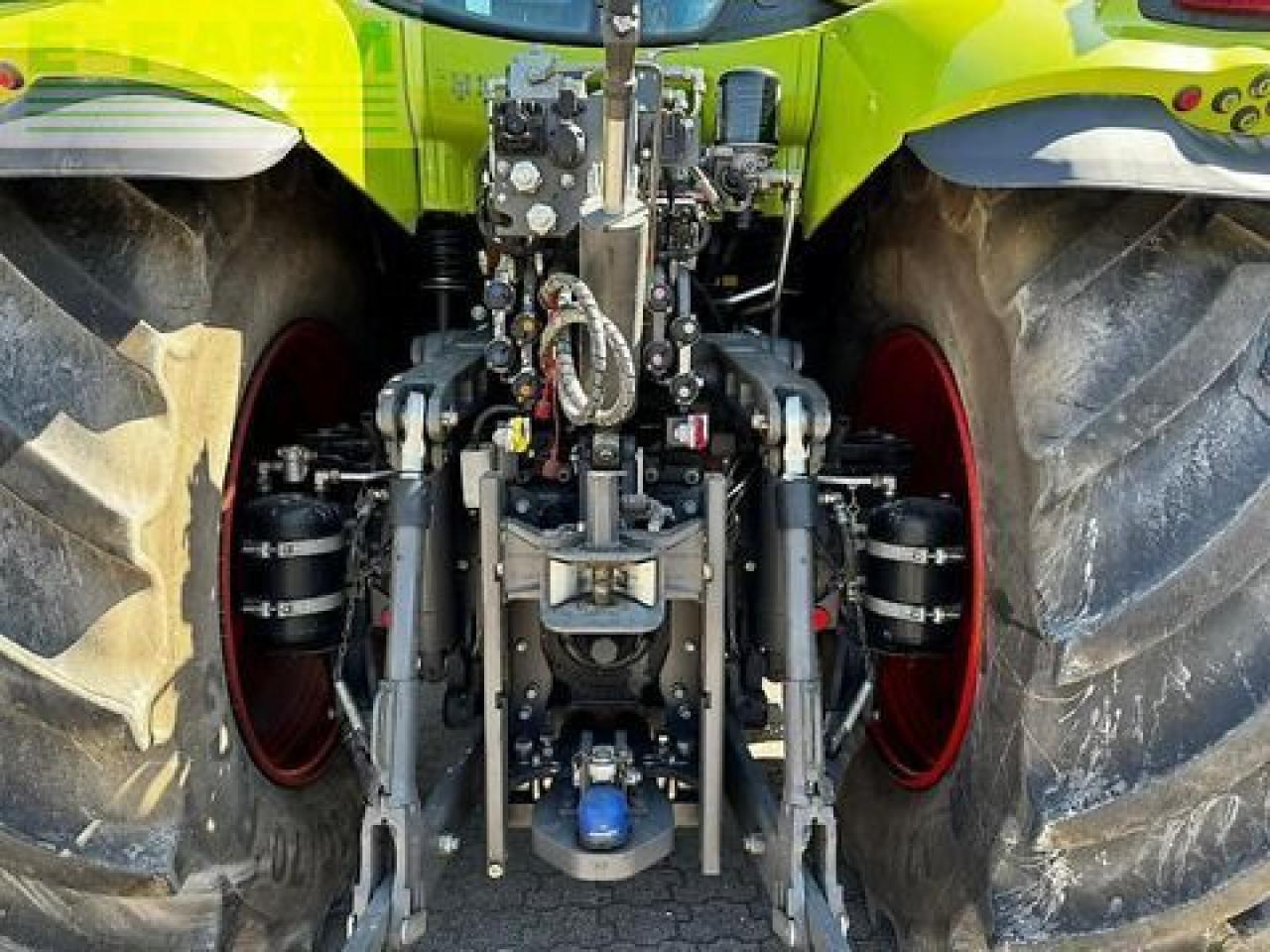 CLAAS axion 870 - Τρακτέρ: φωτογραφία 5 CLAAS axion 870 - Τρακτέρ: φωτογραφία 5