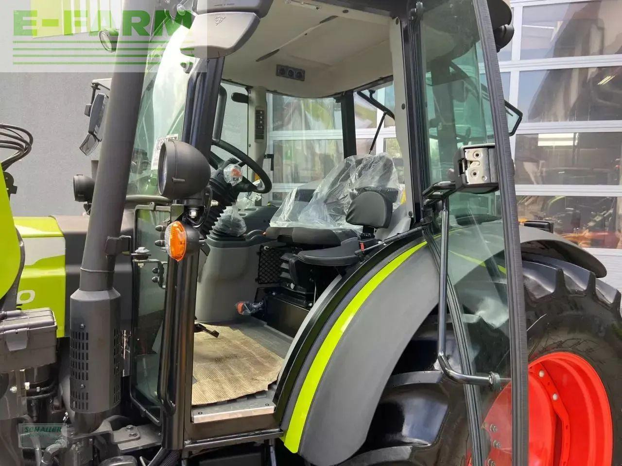 CLAAS axos 240 - Τρακτέρ: φωτογραφία 4 CLAAS axos 240 - Τρακτέρ: φωτογραφία 4