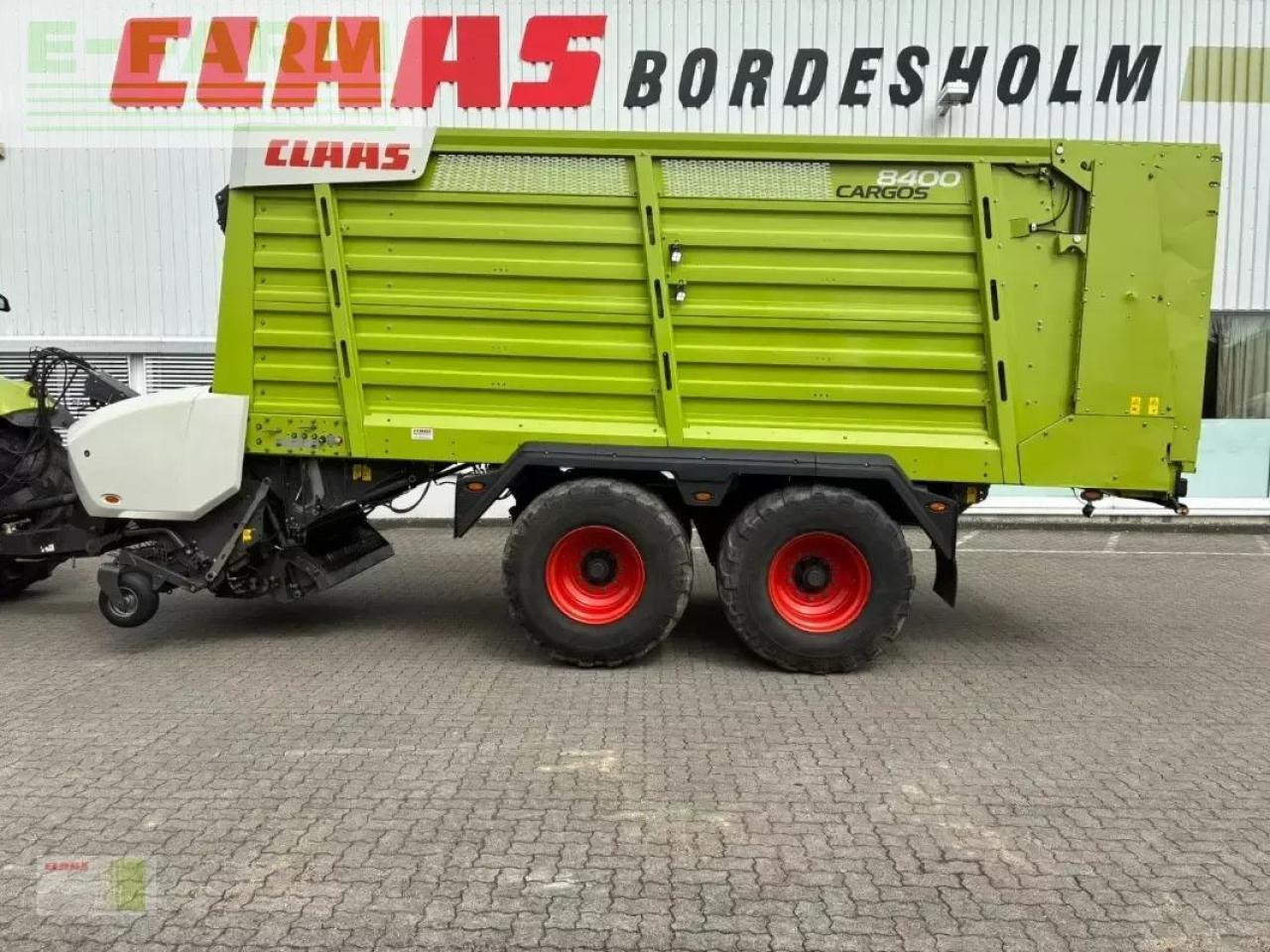 CLAAS cargos 8400 - Βαγόνι ενσίρωσης: φωτογραφία 1 CLAAS cargos 8400 - Βαγόνι ενσίρωσης: φωτογραφία 1