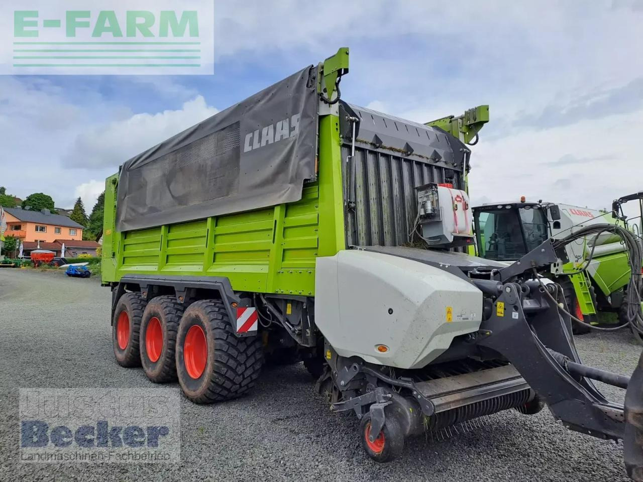 CLAAS cargos 8500 tridem - Βαγόνι ενσίρωσης: φωτογραφία 1 CLAAS cargos 8500 tridem - Βαγόνι ενσίρωσης: φωτογραφία 1