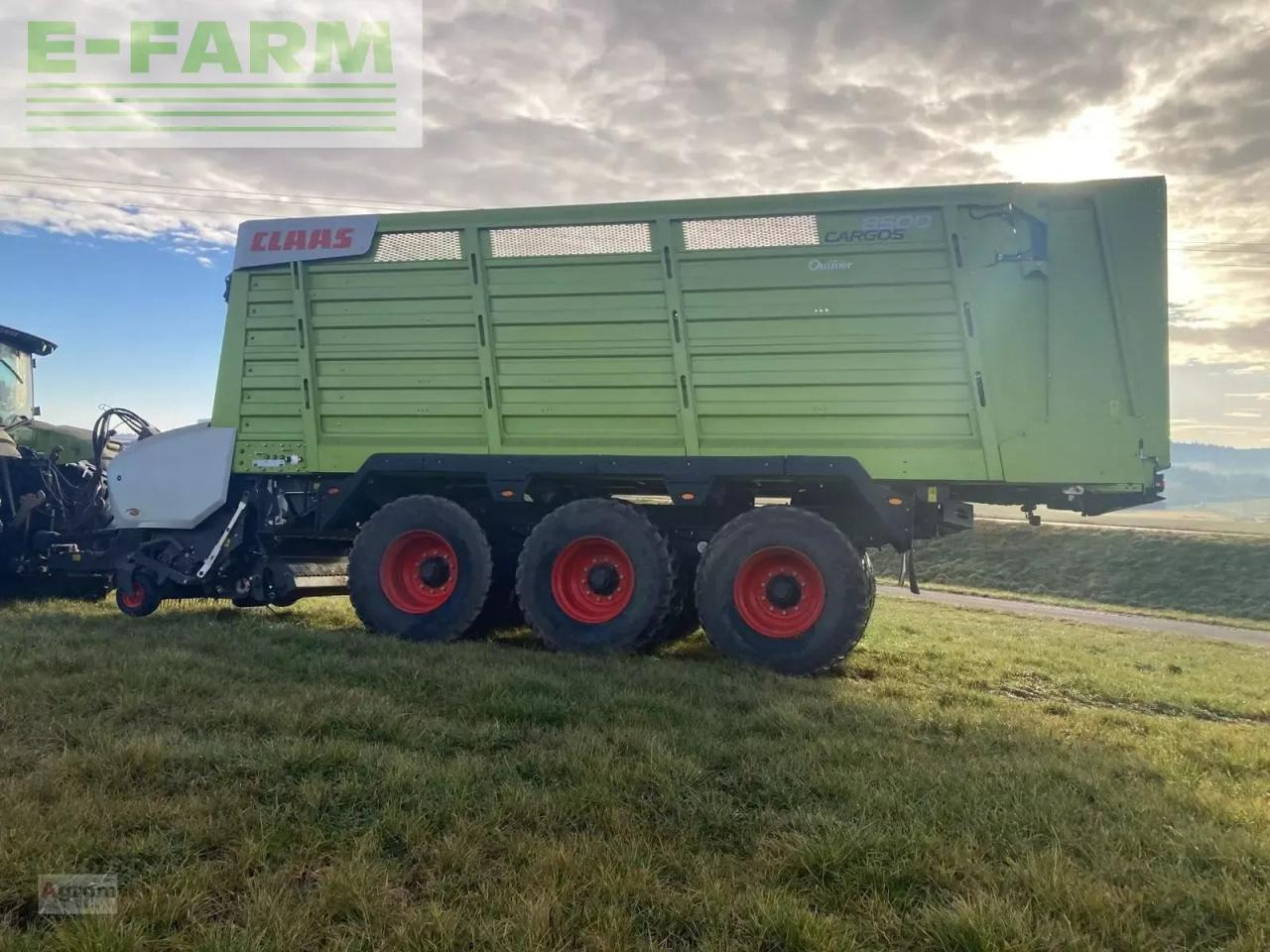 CLAAS cargos 8500 - Βαγόνι ενσίρωσης: φωτογραφία 3 CLAAS cargos 8500 - Βαγόνι ενσίρωσης: φωτογραφία 3