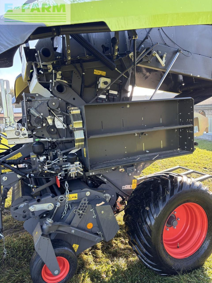 Χορτοδετική μηχανή τετράγωνες μπάλες CLAAS claas variant 585 rc: φωτογραφία 19 Χορτοδετική μηχανή τετράγωνες μπάλες CLAAS claas variant 585 rc: φωτογραφία 19