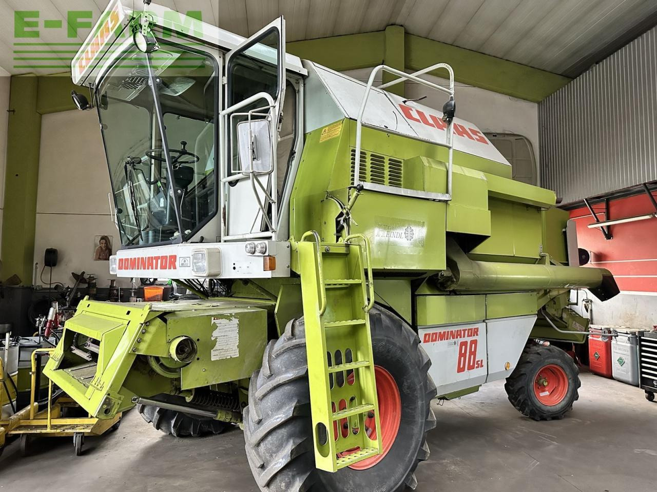 CLAAS dominator 88 - Θεριζοαλωνιστική μηχανή: φωτογραφία 1 CLAAS dominator 88 - Θεριζοαλωνιστική μηχανή: φωτογραφία 1