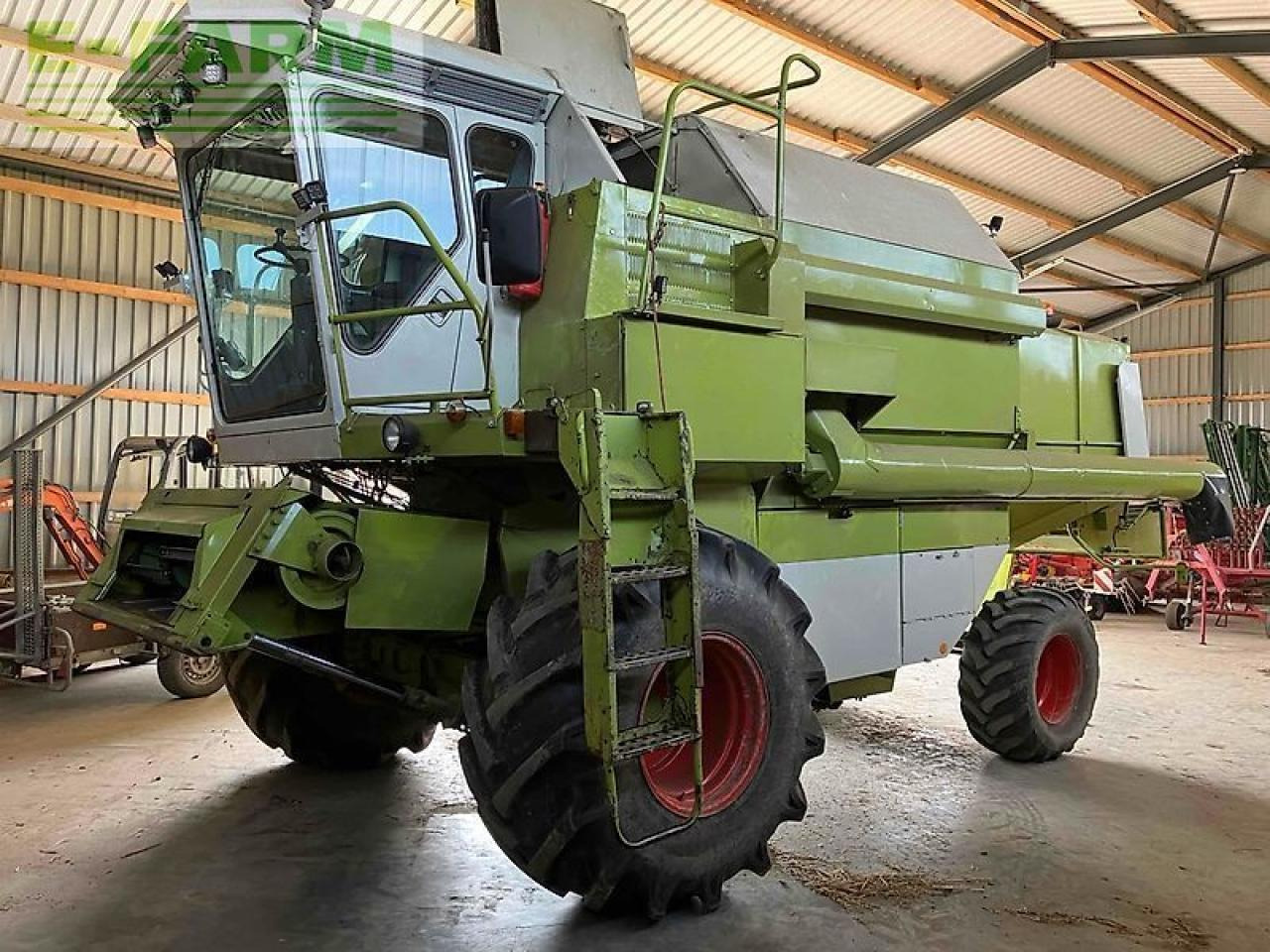 CLAAS dominator 96 - Θεριζοαλωνιστική μηχανή: φωτογραφία 2 CLAAS dominator 96 - Θεριζοαλωνιστική μηχανή: φωτογραφία 2