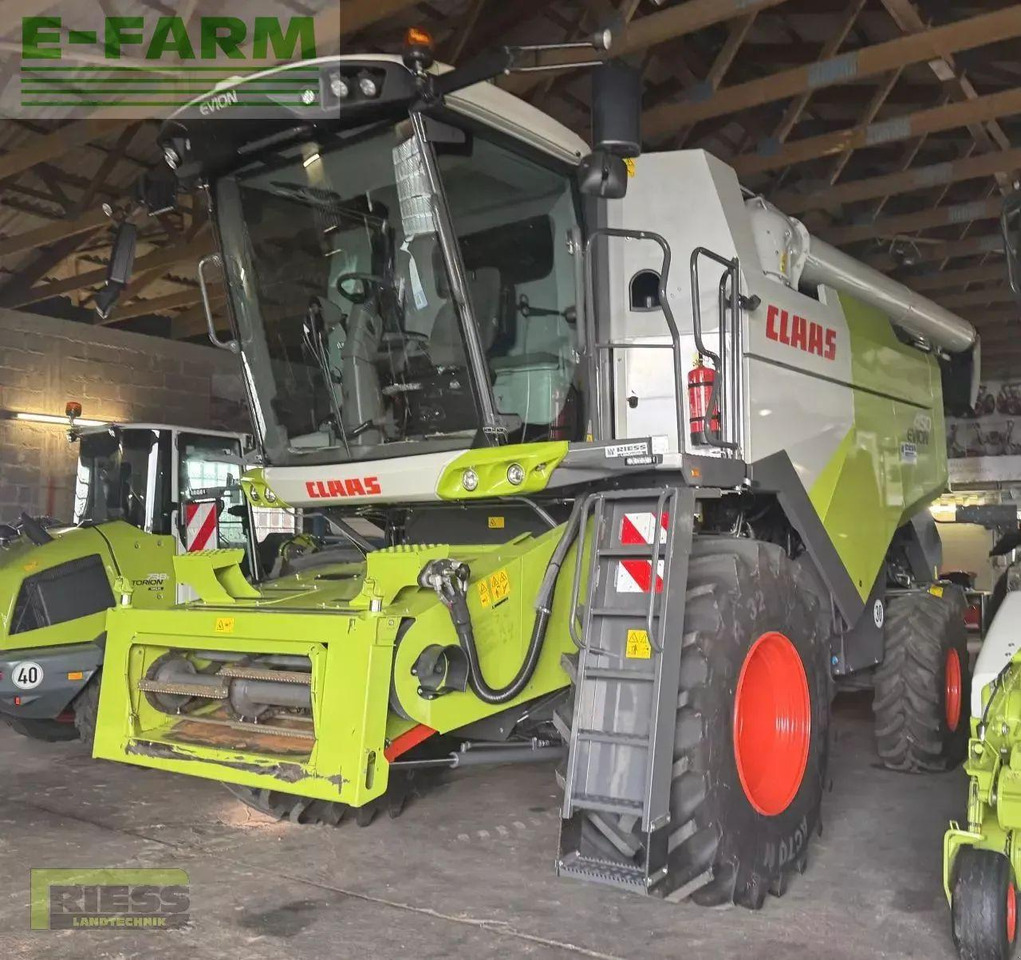 CLAAS evion 450 vario 560 classic e5 - Θεριζοαλωνιστική μηχανή: φωτογραφία 2 CLAAS evion 450 vario 560 classic e5 - Θεριζοαλωνιστική μηχανή: φωτογραφία 2