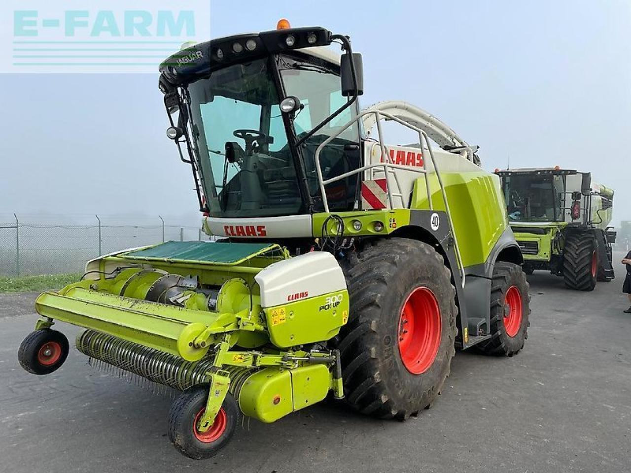 CLAAS jaguar 950 497 allrad mit pick-up - Ενσιρωτική μηχανή: φωτογραφία 2 CLAAS jaguar 950 497 allrad mit pick-up - Ενσιρωτική μηχανή: φωτογραφία 2
