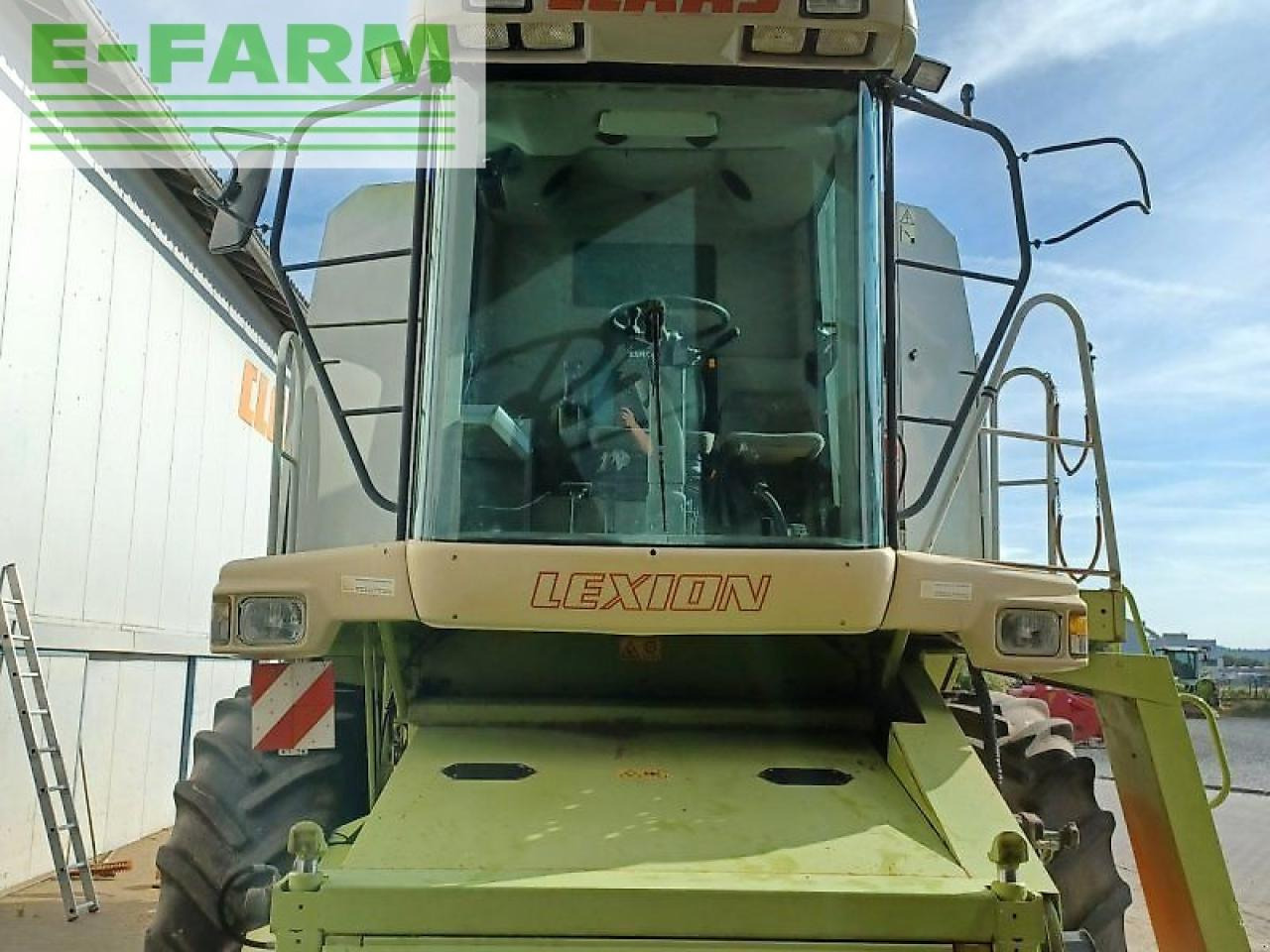 CLAAS lexion 440 - Θεριζοαλωνιστική μηχανή: φωτογραφία 4 CLAAS lexion 440 - Θεριζοαλωνιστική μηχανή: φωτογραφία 4