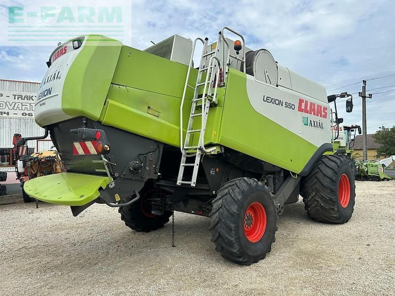 CLAAS lexion 550 - Θεριζοαλωνιστική μηχανή: φωτογραφία 5 CLAAS lexion 550 - Θεριζοαλωνιστική μηχανή: φωτογραφία 5