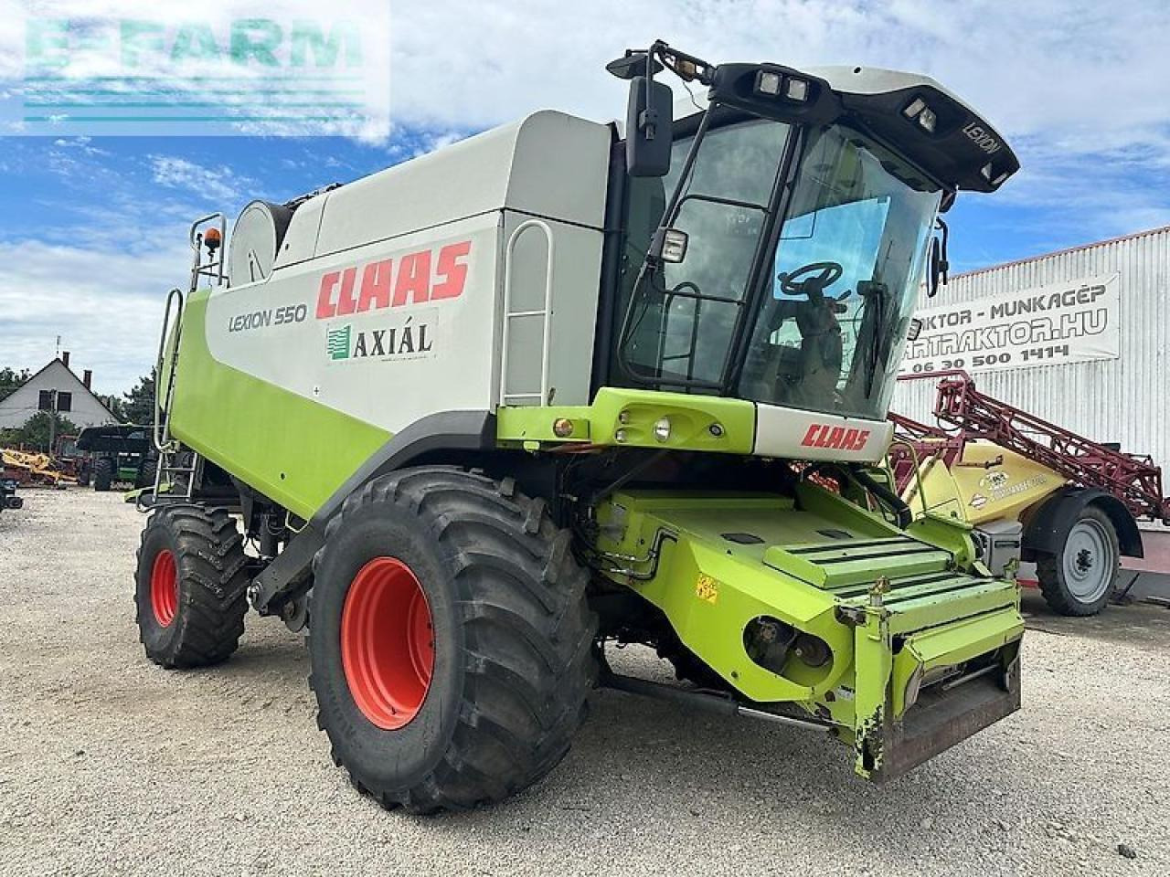 CLAAS lexion 550 - Θεριζοαλωνιστική μηχανή: φωτογραφία 3 CLAAS lexion 550 - Θεριζοαλωνιστική μηχανή: φωτογραφία 3