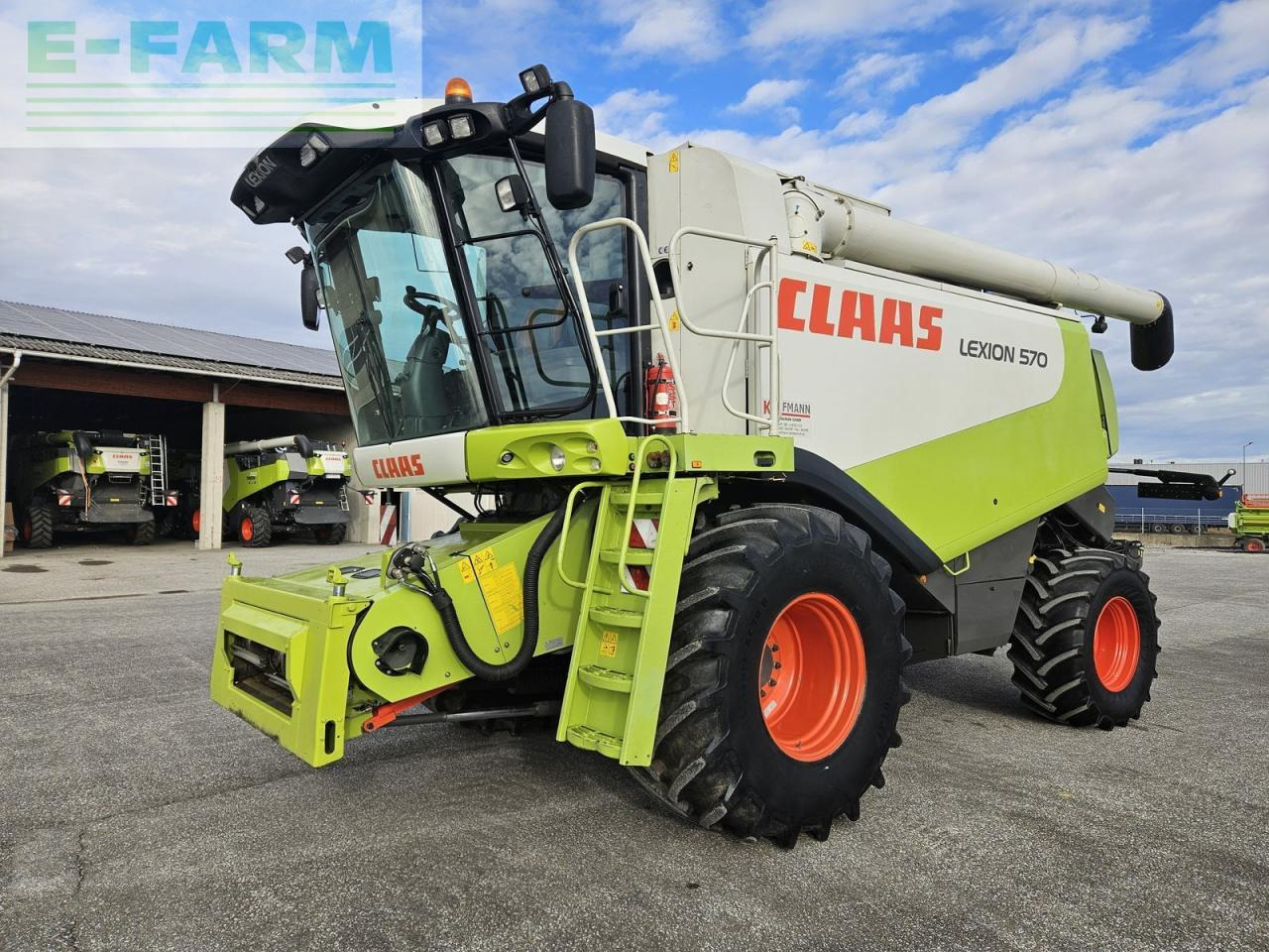 CLAAS lexion 570 - Θεριζοαλωνιστική μηχανή: φωτογραφία 1 CLAAS lexion 570 - Θεριζοαλωνιστική μηχανή: φωτογραφία 1