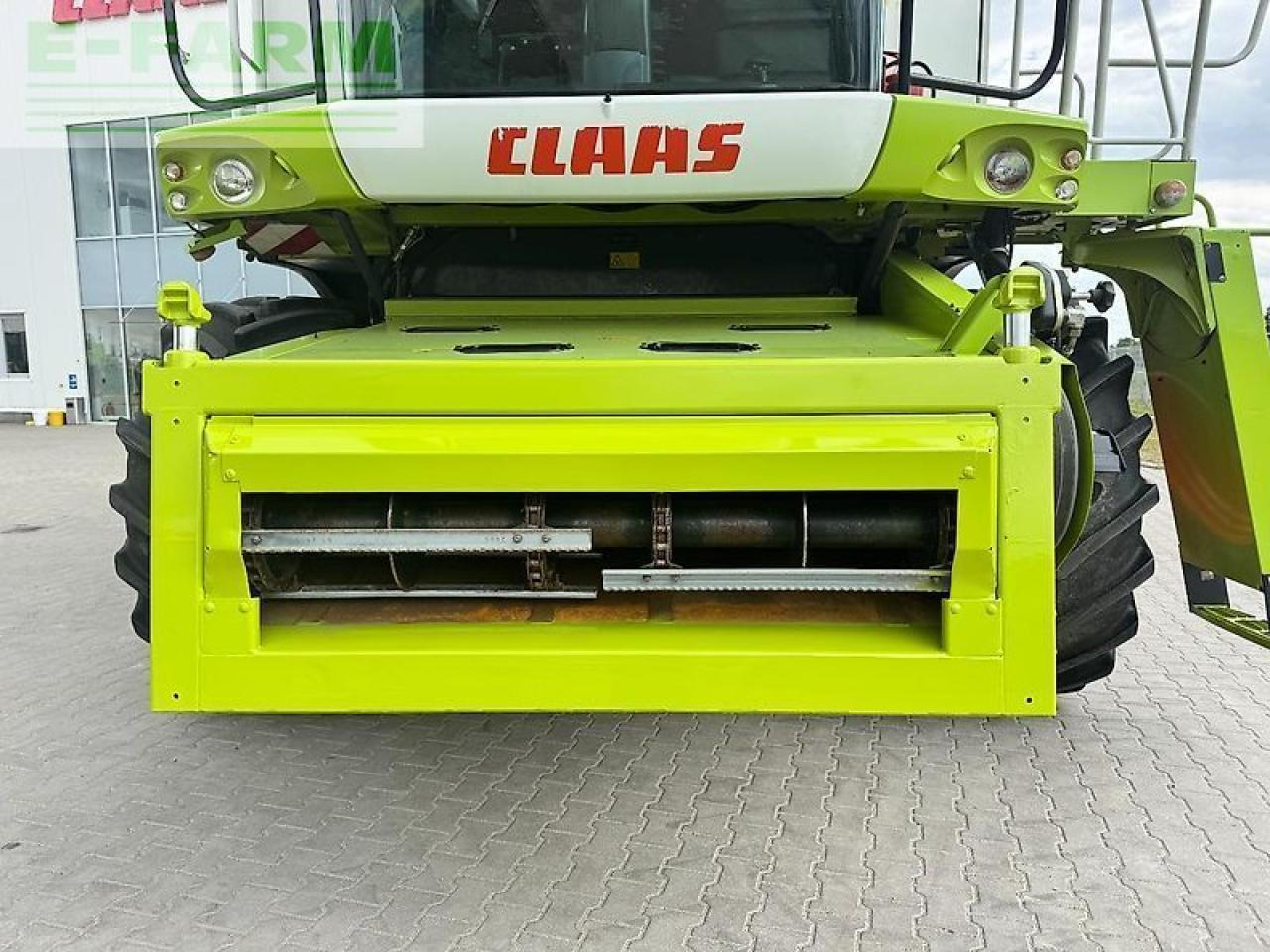 Θεριζοαλωνιστική μηχανή CLAAS lexion 580: φωτογραφία 17