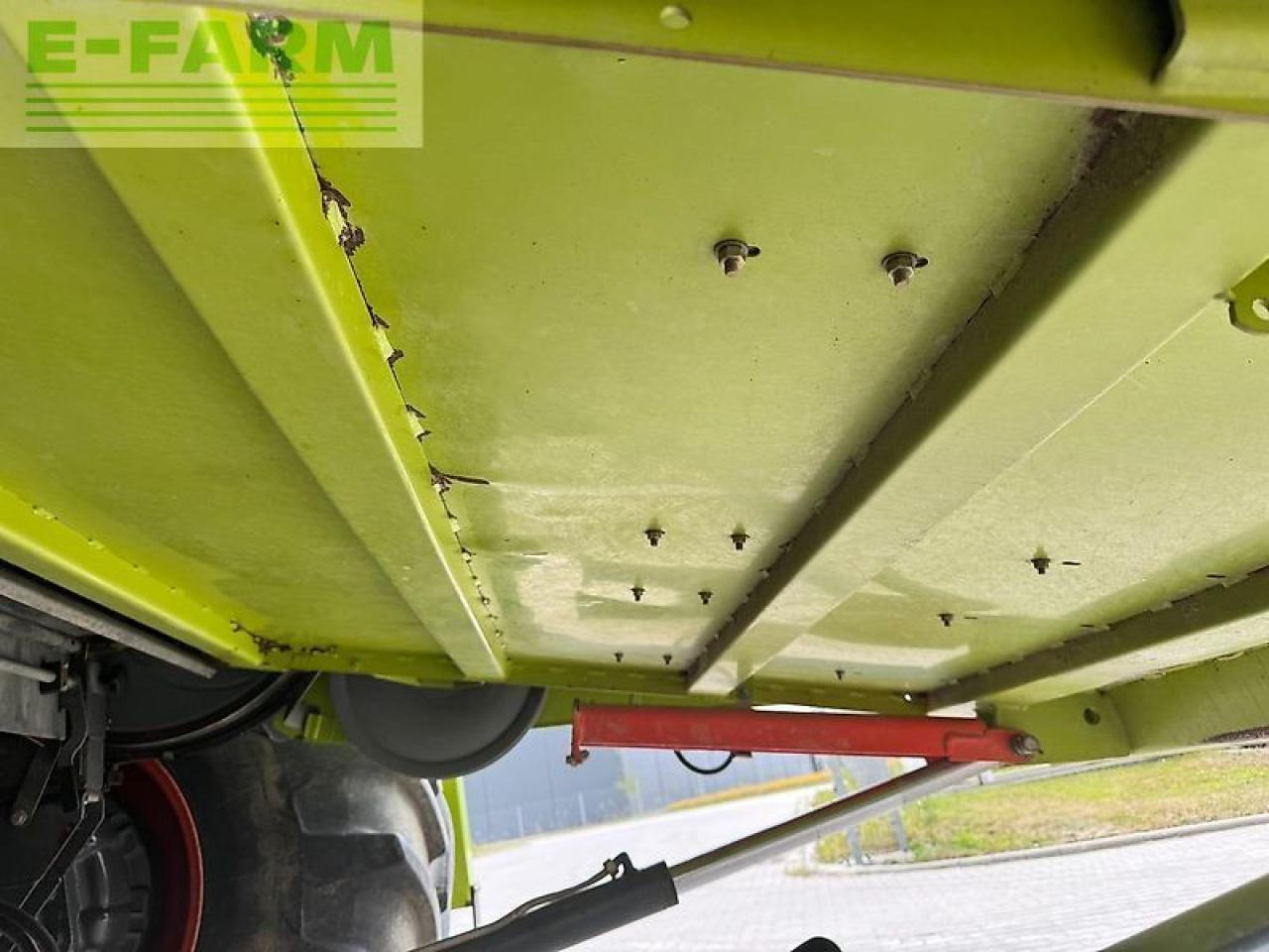 Θεριζοαλωνιστική μηχανή CLAAS lexion 580: φωτογραφία 18