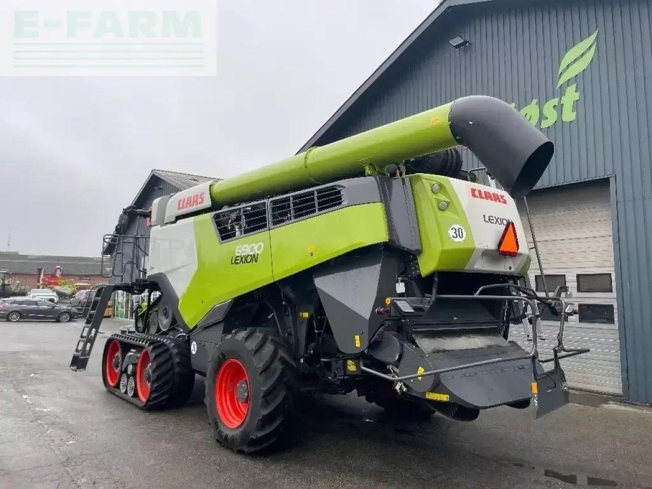 CLAAS lexion 6900 tt - Θεριζοαλωνιστική μηχανή: φωτογραφία 3 CLAAS lexion 6900 tt - Θεριζοαλωνιστική μηχανή: φωτογραφία 3