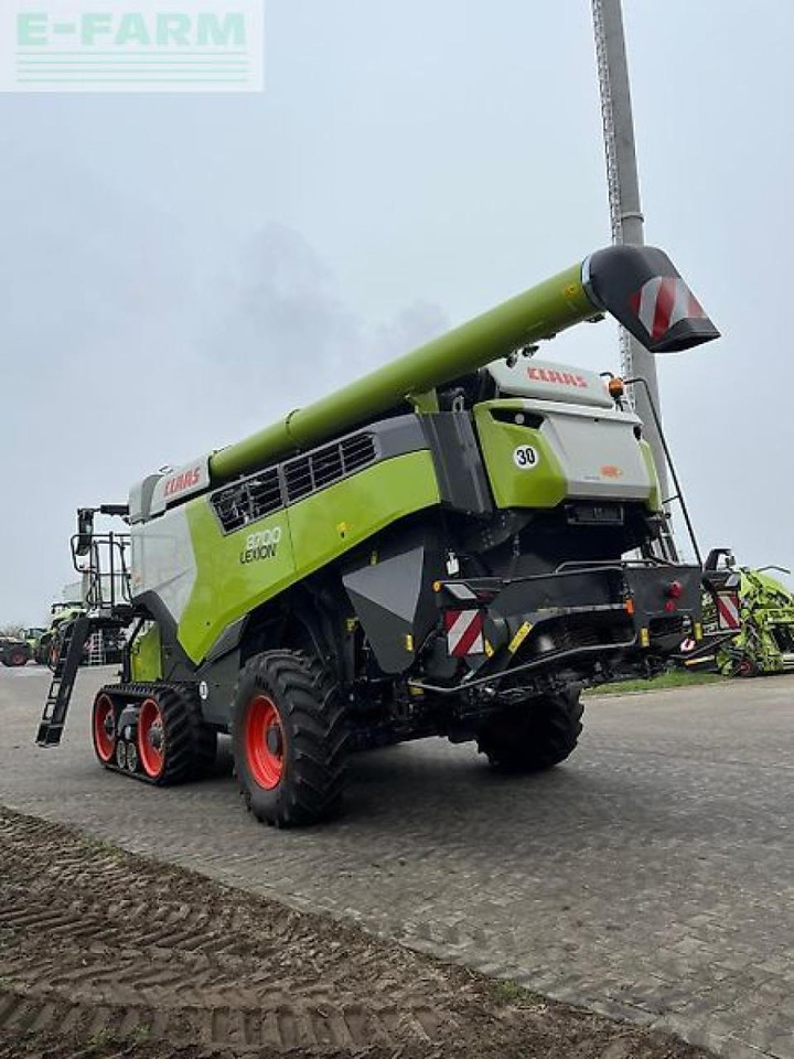 CLAAS lexion 8700 tt - Θεριζοαλωνιστική μηχανή: φωτογραφία 4 CLAAS lexion 8700 tt - Θεριζοαλωνιστική μηχανή: φωτογραφία 4