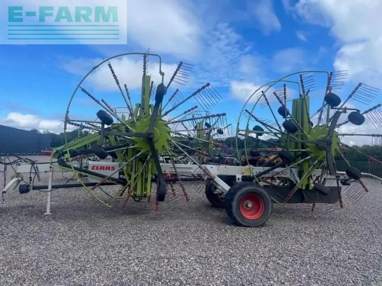 CLAAS liner 4000 hhv - Χορτοσυλλέκτης: φωτογραφία 1 CLAAS liner 4000 hhv - Χορτοσυλλέκτης: φωτογραφία 1
