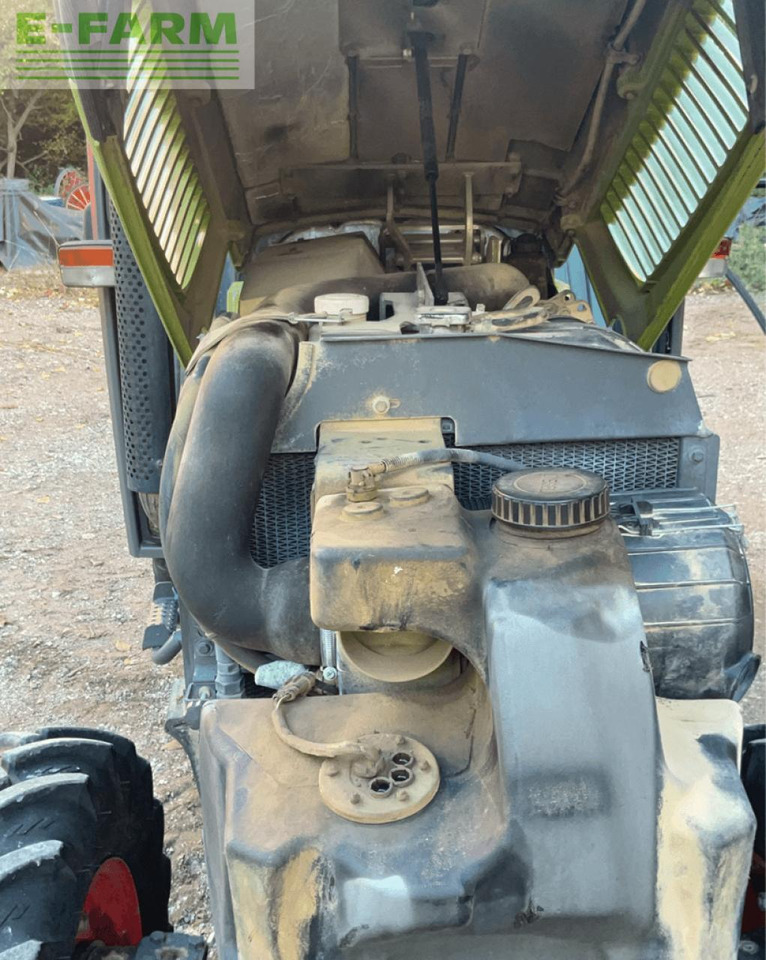 CLAAS nectis 247 vl 4 rm VL - Τρακτέρ: φωτογραφία 5 CLAAS nectis 247 vl 4 rm VL - Τρακτέρ: φωτογραφία 5