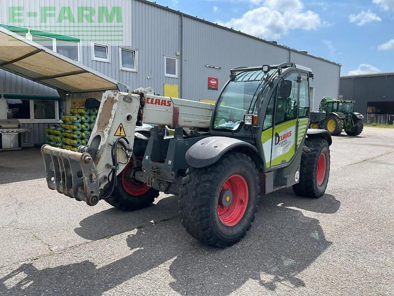 CLAAS scorpion 9040 varipower plus - Τηλεσκοπικός φορτωτής: φωτογραφία 1 CLAAS scorpion 9040 varipower plus - Τηλεσκοπικός φορτωτής: φωτογραφία 1