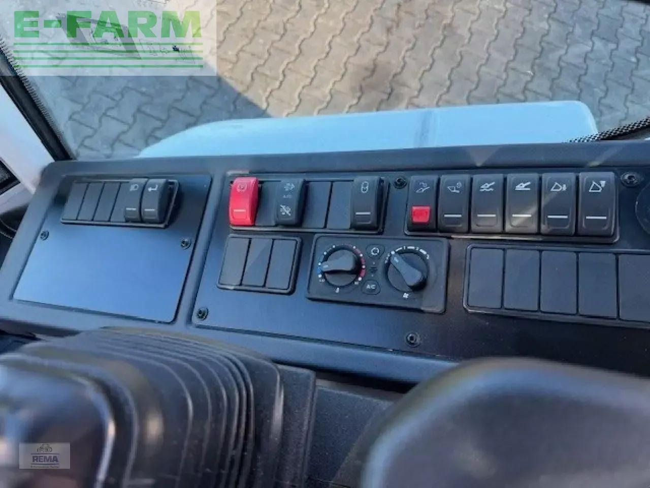 Τηλεσκοπικός φορτωτής CLAAS torion 738 t sinus: φωτογραφία 9