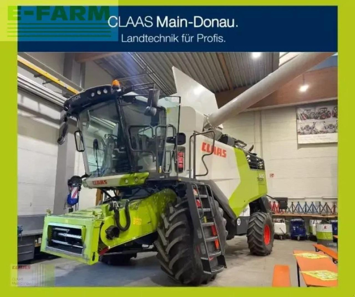 CLAAS trion 520 mit vario 560 - Θεριζοαλωνιστική μηχανή: φωτογραφία 1 CLAAS trion 520 mit vario 560 - Θεριζοαλωνιστική μηχανή: φωτογραφία 1