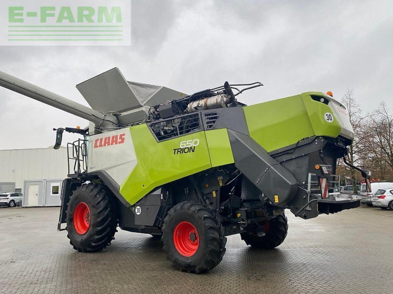 CLAAS trion 650 mit vario 770 - Θεριζοαλωνιστική μηχανή: φωτογραφία 3 CLAAS trion 650 mit vario 770 - Θεριζοαλωνιστική μηχανή: φωτογραφία 3