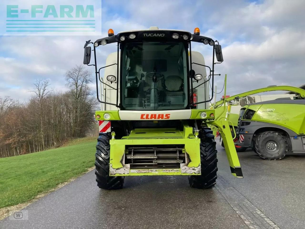 CLAAS tucano 420 - Θεριζοαλωνιστική μηχανή: φωτογραφία 2 CLAAS tucano 420 - Θεριζοαλωνιστική μηχανή: φωτογραφία 2