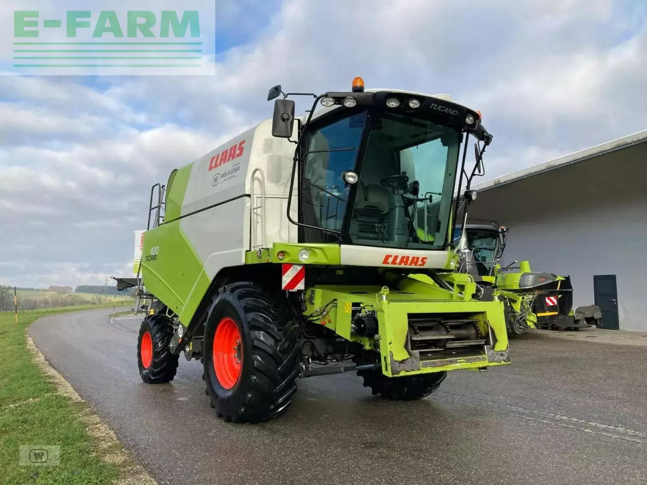 CLAAS tucano 420 - Θεριζοαλωνιστική μηχανή: φωτογραφία 4 CLAAS tucano 420 - Θεριζοαλωνιστική μηχανή: φωτογραφία 4