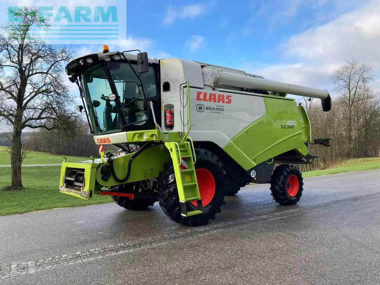 CLAAS tucano 420 - Θεριζοαλωνιστική μηχανή: φωτογραφία 1 CLAAS tucano 420 - Θεριζοαλωνιστική μηχανή: φωτογραφία 1