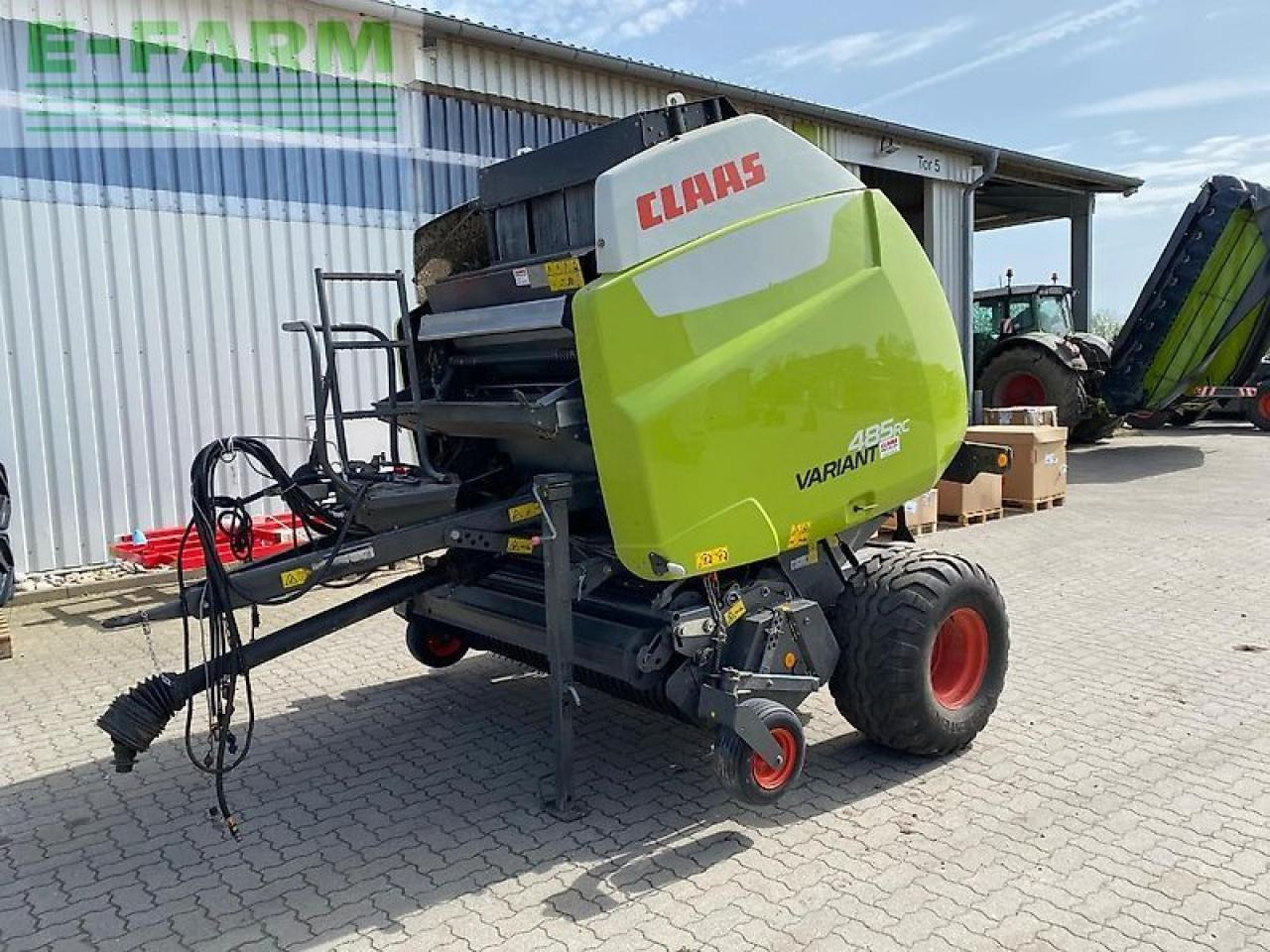CLAAS variant 485 rc - Χορτοδετική μηχανή τετράγωνες μπάλες: φωτογραφία 1 CLAAS variant 485 rc - Χορτοδετική μηχανή τετράγωνες μπάλες: φωτογραφία 1