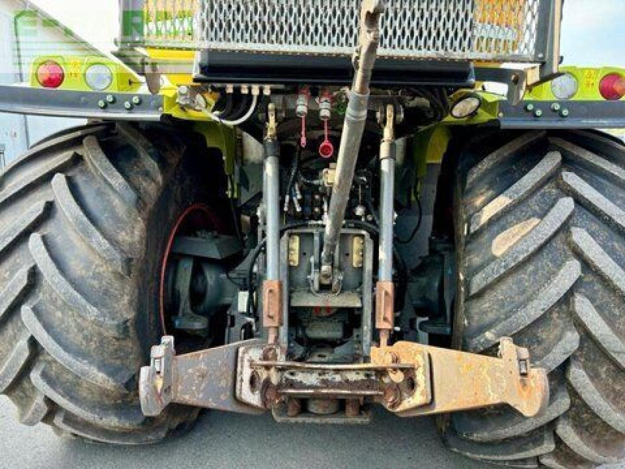 Τρακτέρ CLAAS xerion 4000 saddle trac, zunhammer acx 16 cbm SADDLE TRAC: φωτογραφία 10