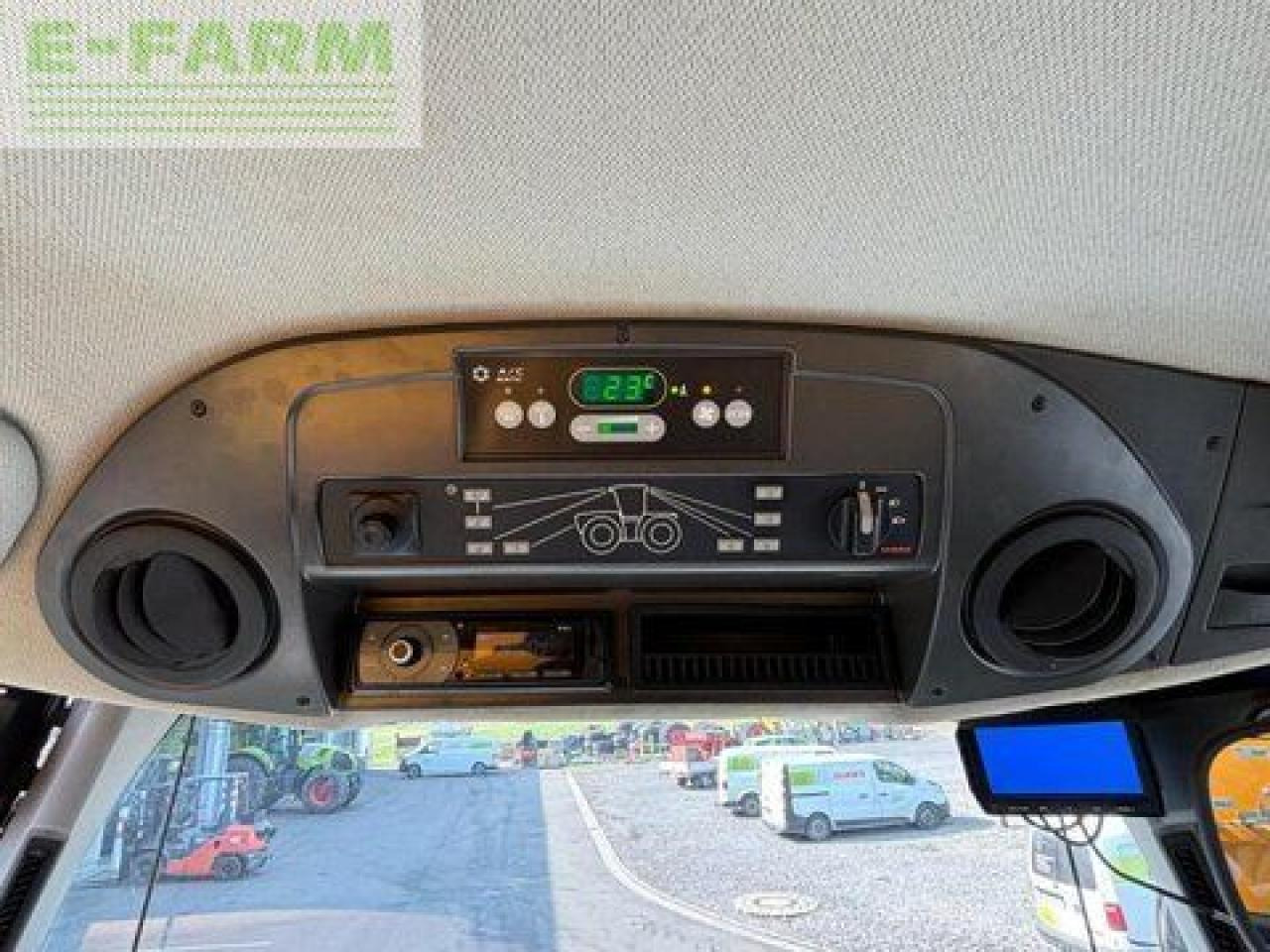 Τρακτέρ CLAAS xerion 4000 saddle trac, zunhammer acx 16 cbm SADDLE TRAC: φωτογραφία 12
