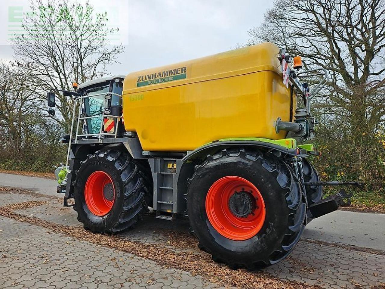 CLAAS xerion saddletrac 3800 "viele neuteile und reparaturen durchgeführt" - Αυτοκινούμενο ψεκαστικό: φωτογραφία 4 CLAAS xerion saddletrac 3800 "viele neuteile und reparaturen durchgeführt" - Αυτοκινούμενο ψεκαστικό: φωτογραφία 4