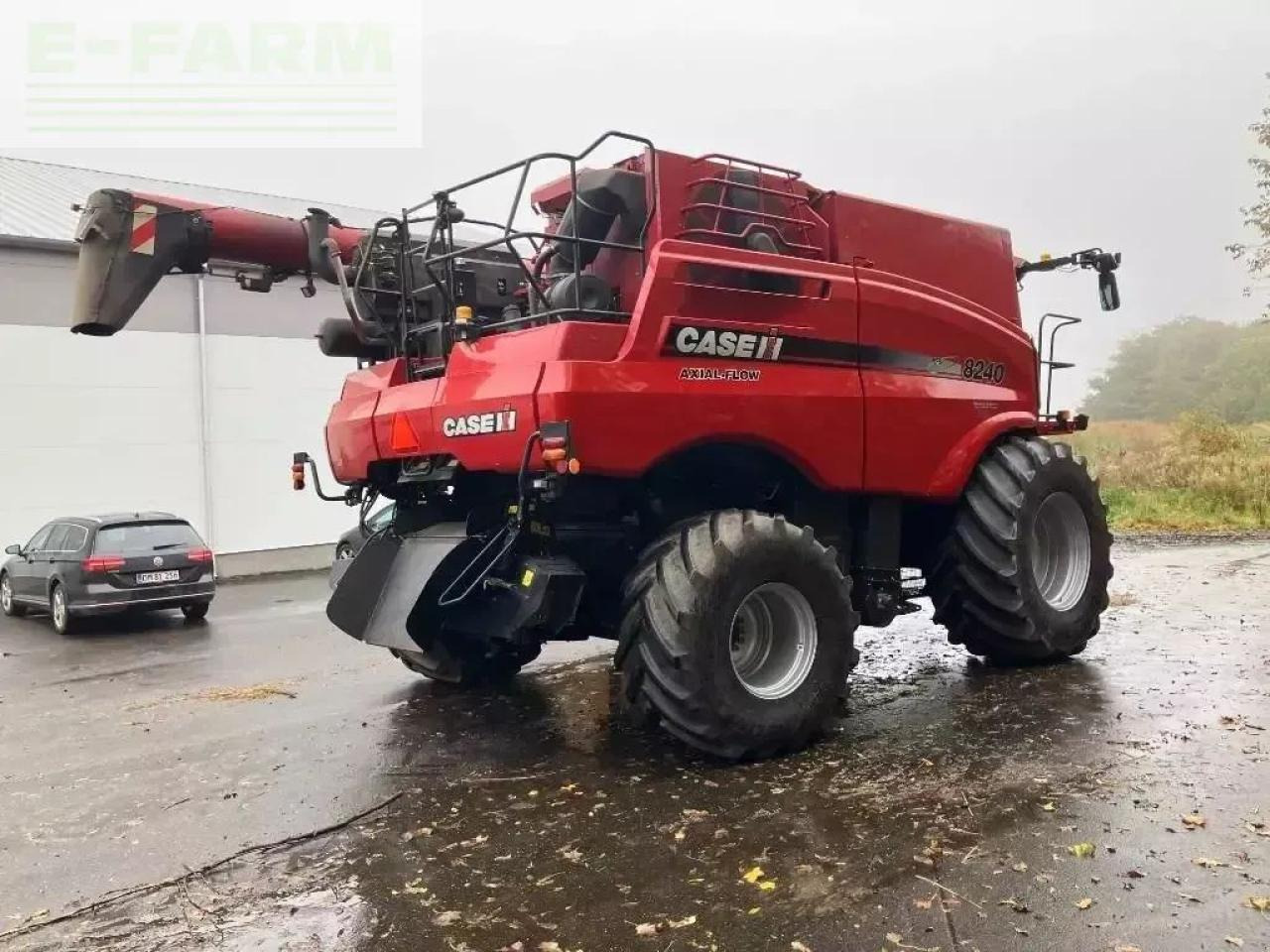 Case-IH axial 8240 - Θεριζοαλωνιστική μηχανή: φωτογραφία 3 Case-IH axial 8240 - Θεριζοαλωνιστική μηχανή: φωτογραφία 3