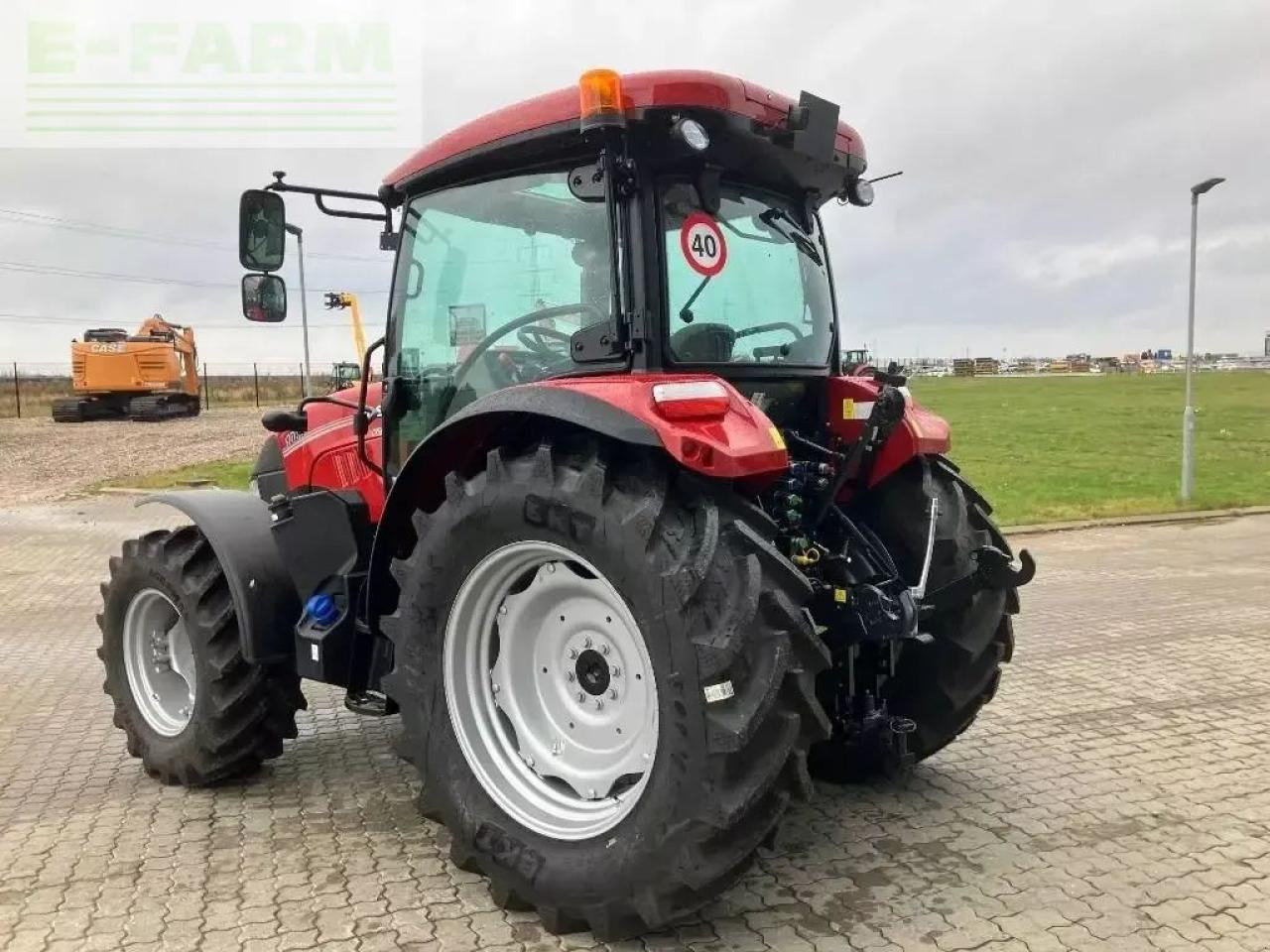 Case-IH farmall 100a - Τρακτέρ: φωτογραφία 4 Case-IH farmall 100a - Τρακτέρ: φωτογραφία 4