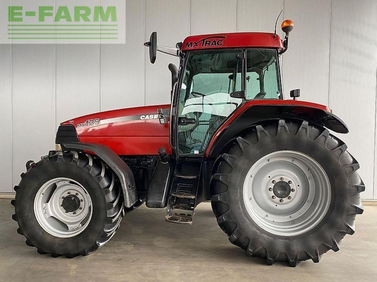 Case-IH mx 135 - Τρακτέρ: φωτογραφία 1 Case-IH mx 135 - Τρακτέρ: φωτογραφία 1