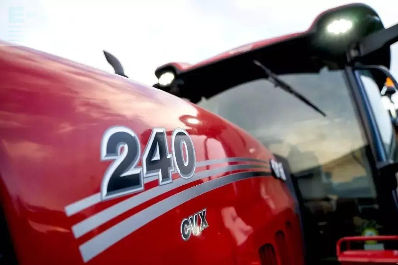 Case-IH puma 240 cvx - Τρακτέρ: φωτογραφία 2 Case-IH puma 240 cvx - Τρακτέρ: φωτογραφία 2