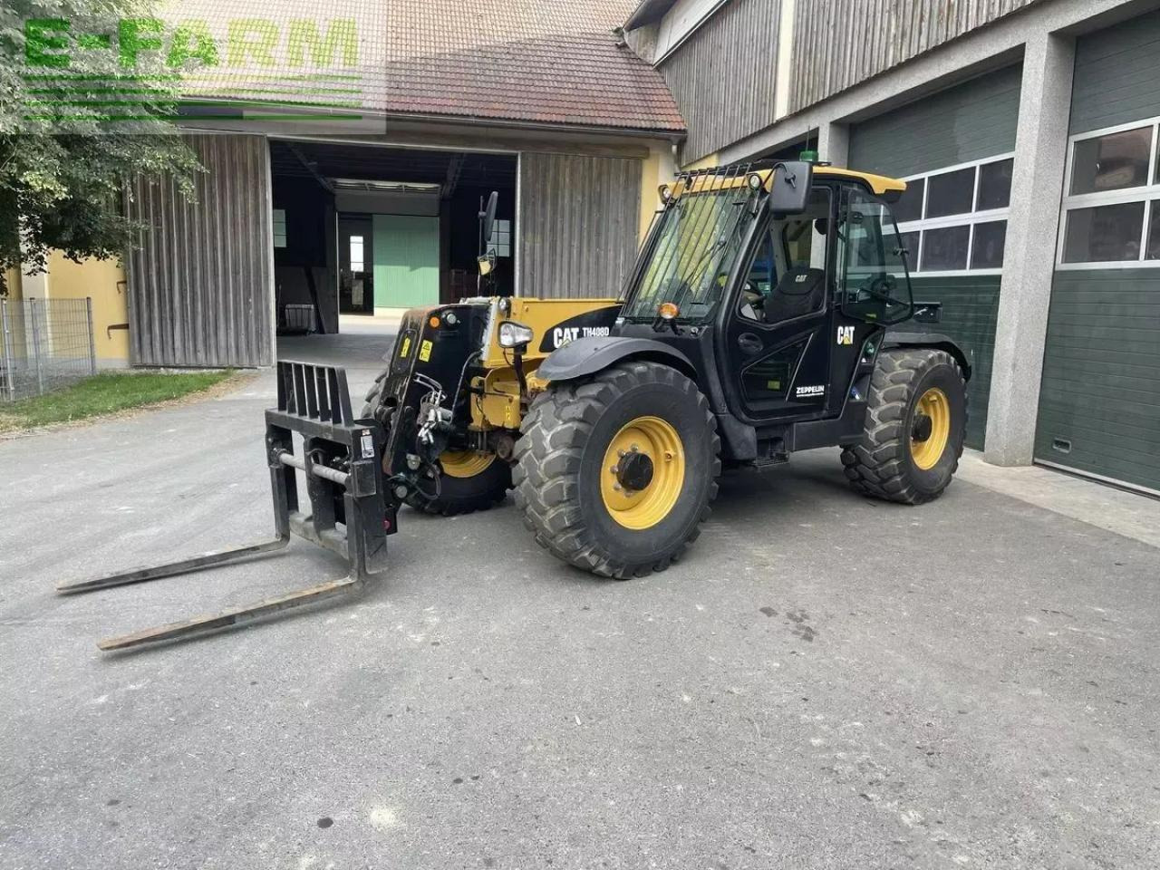 Caterpillar th408d - Τηλεσκοπικός φορτωτής: φωτογραφία 2 Caterpillar th408d - Τηλεσκοπικός φορτωτής: φωτογραφία 2